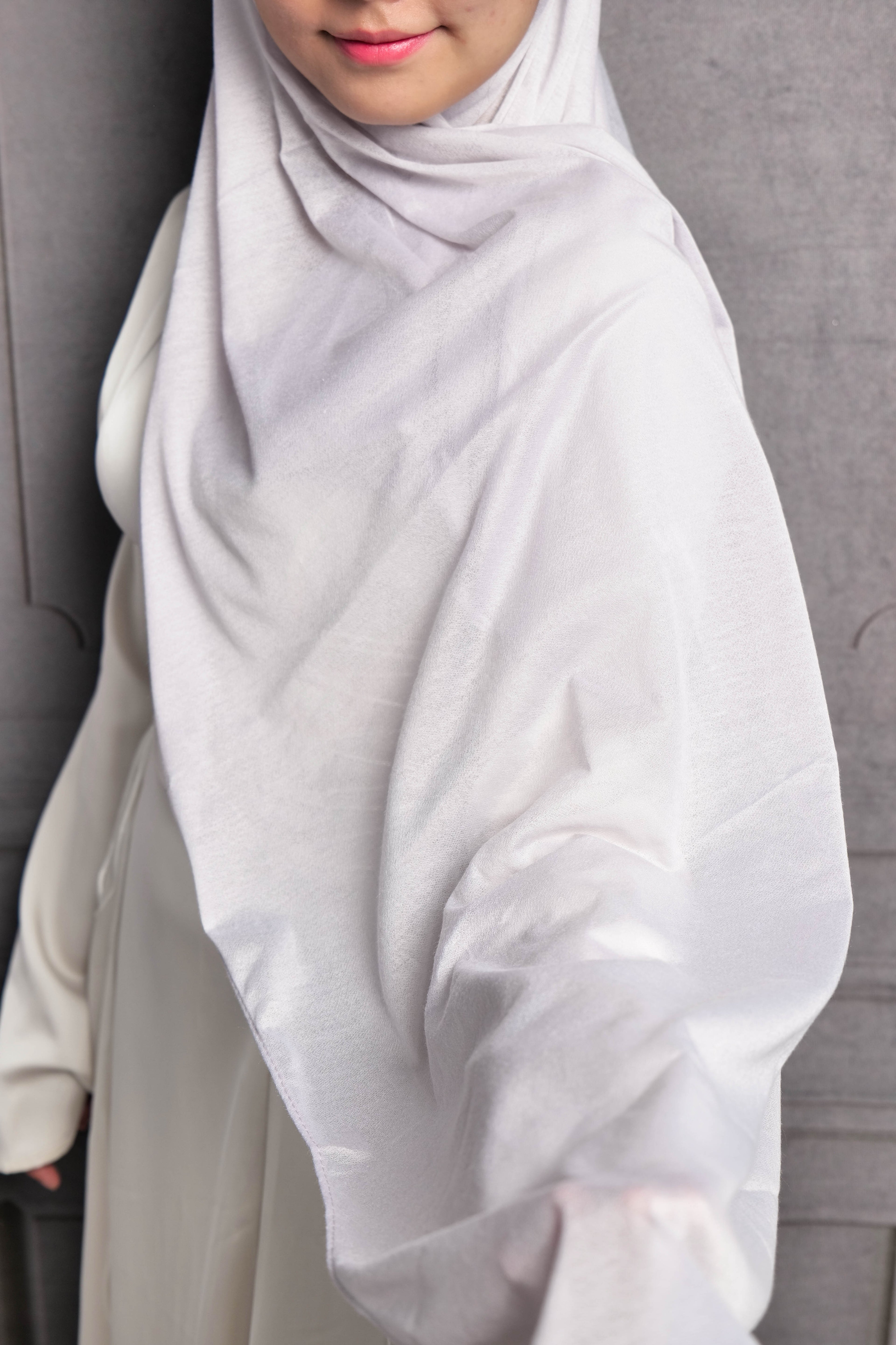 Shash Kw - Grey