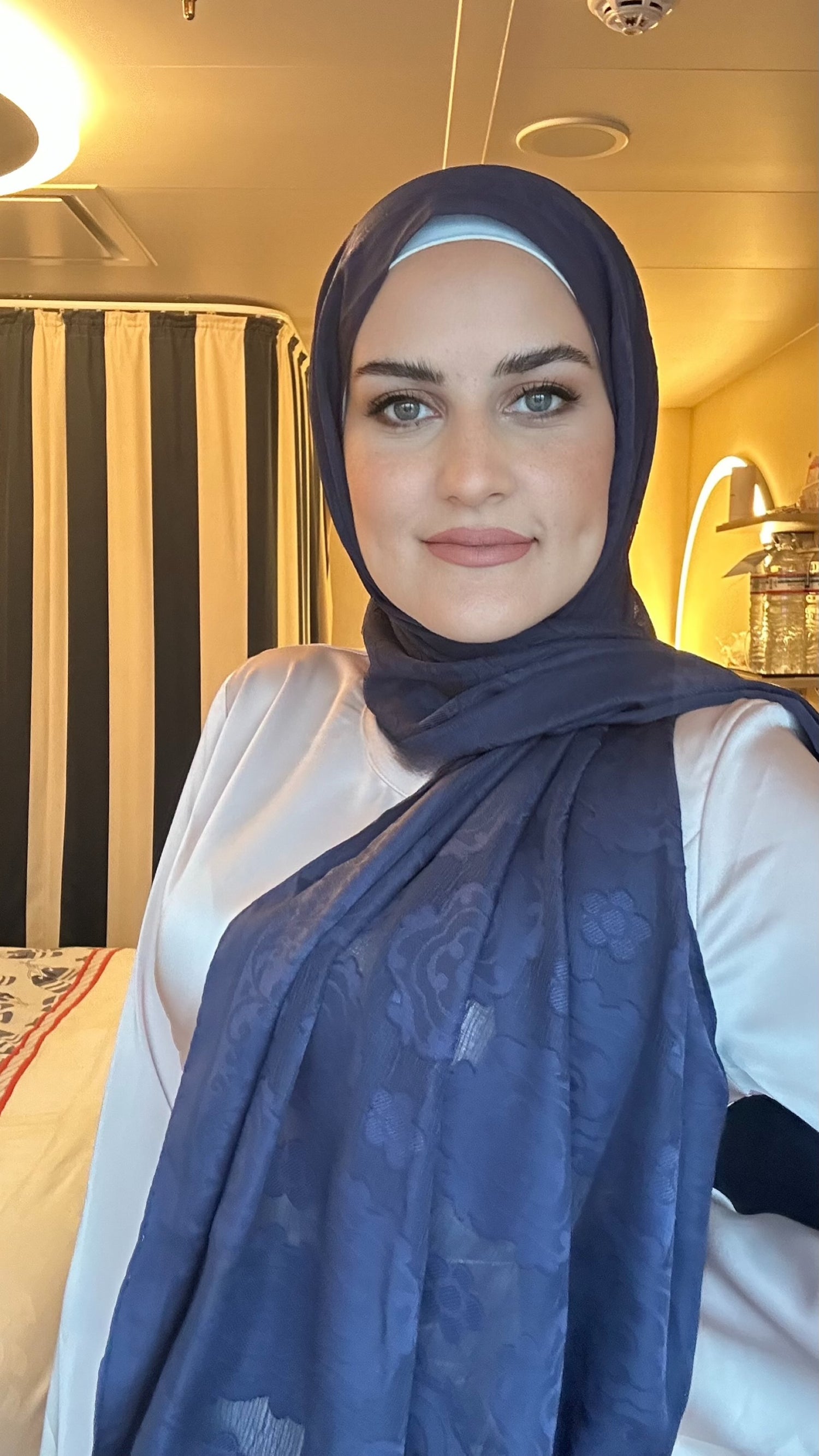 Bridal Jacquard Hijab - Navy