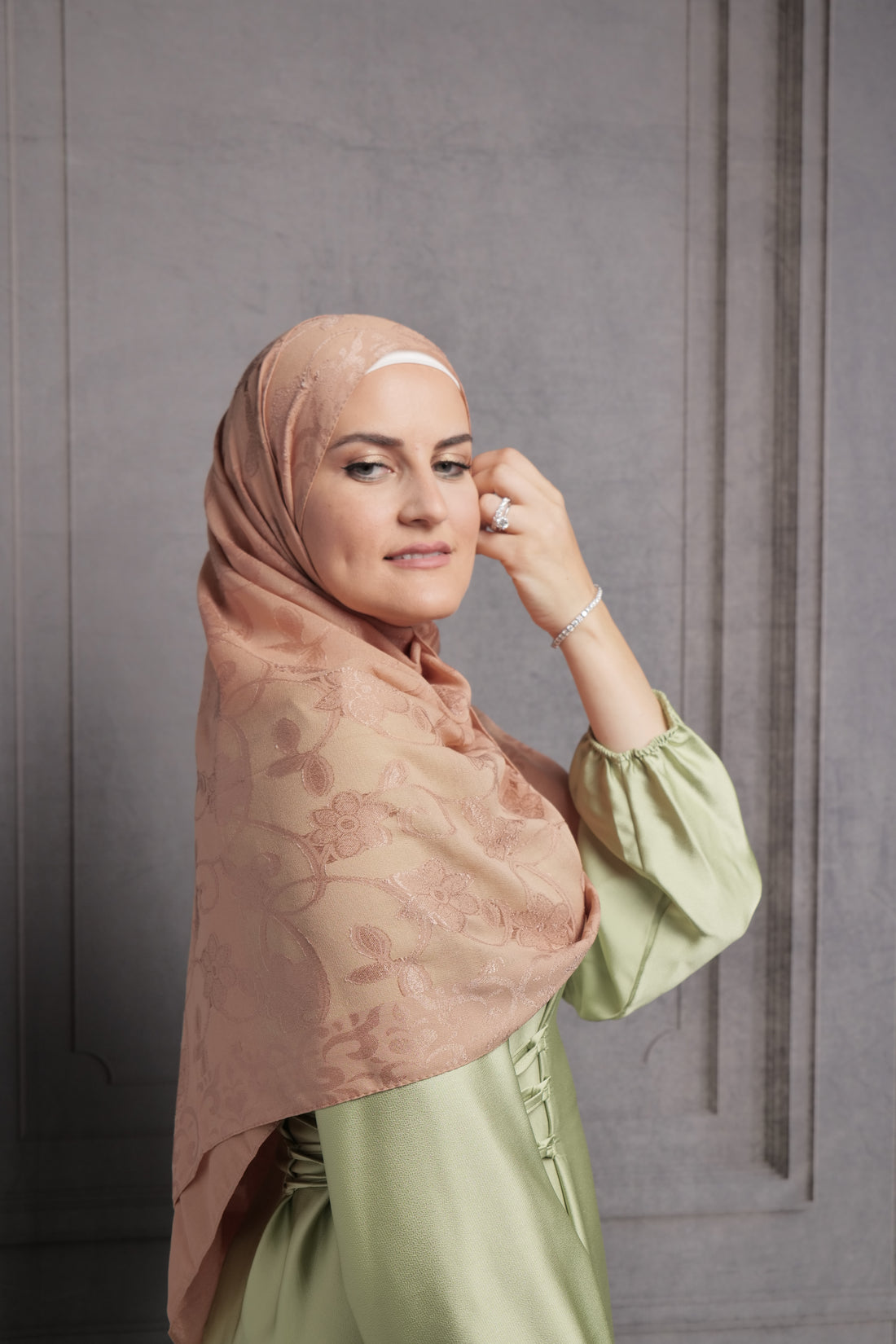 Bridal Jacquard Hijab - Peach Nude
