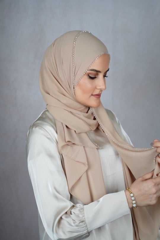 Soft Caramel Hijab – Luna Veil