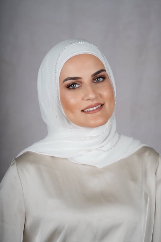Off White Hijab – Luna Veil