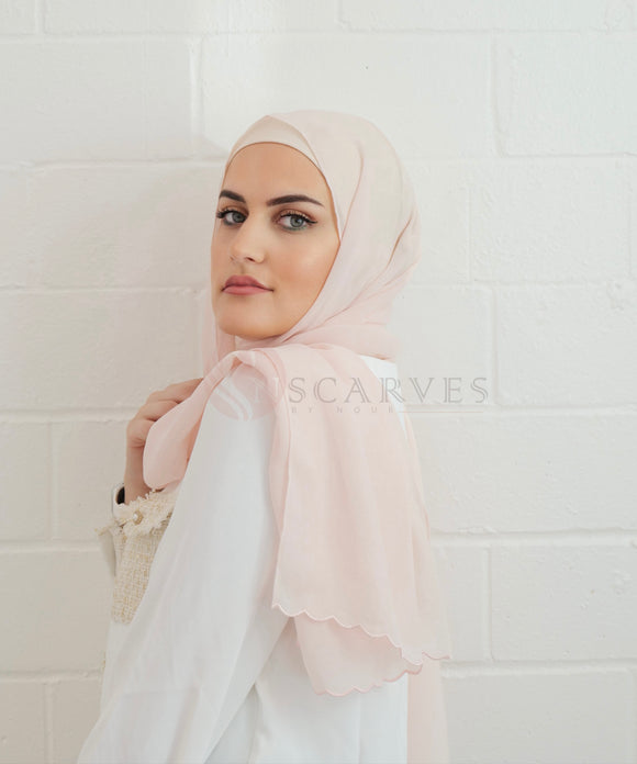 The Fancy Edge Hijab- Soft Pink