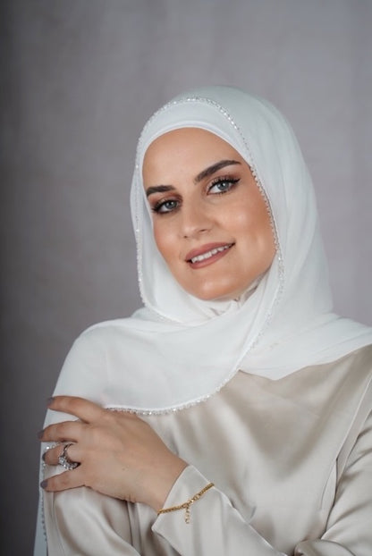 Off White Hijab – Luna Veil