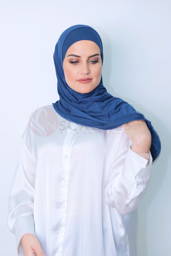 Plain Small Travel Hijab( Matching Set) - Ink Blue